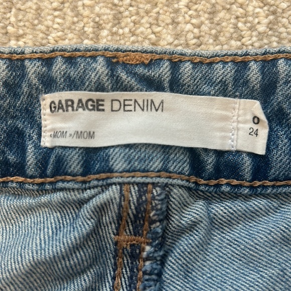 Mom jean shorts - Picture 3 of 4